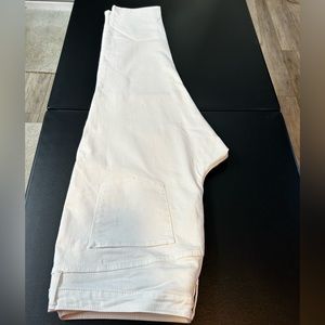 White jegging crop jeans size 18